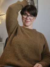 Load image into Gallery viewer, Augnablik Fullorðinspeysa