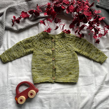 Load image into Gallery viewer, Vinkonupeysa, hneppt í miðju