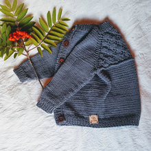 Load image into Gallery viewer, Karítas - opin peysa