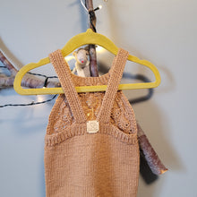 Load image into Gallery viewer, Óvænt - Smekkbuxur