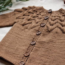 Load image into Gallery viewer, BAX ungbarnapeysa, opin í miðju