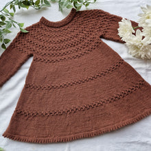 Load image into Gallery viewer, Vinkonukjóll