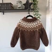 Load image into Gallery viewer, Litli tígull - lopapeysa